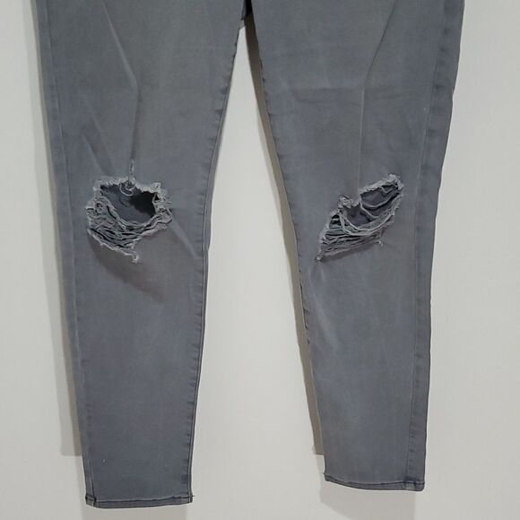 AMERICAN Eagle Grey 35x28 Super Stretch Jeggings - Picture 3 of 7
